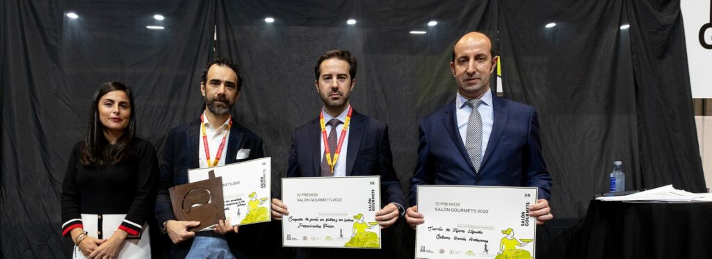Gold leaf awards